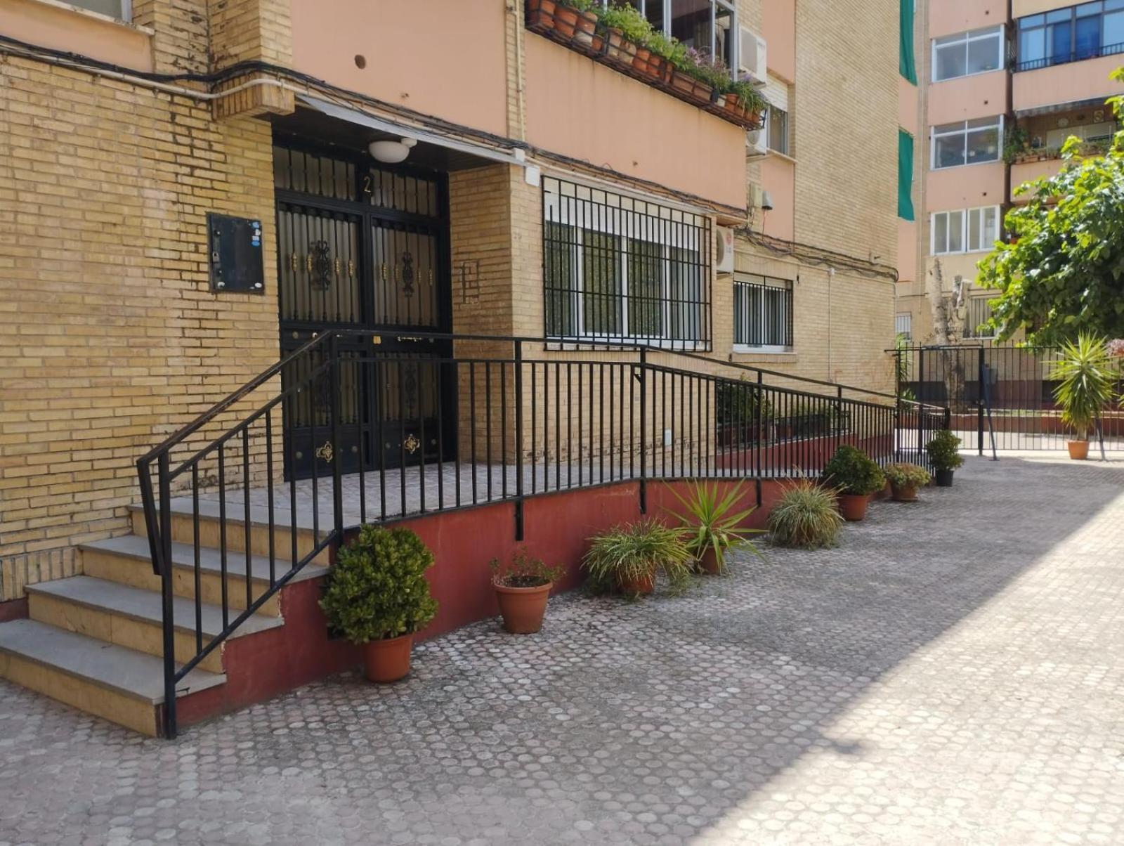 Apartamento Turistico Palacio De Los Deportes Granada Buitenkant foto