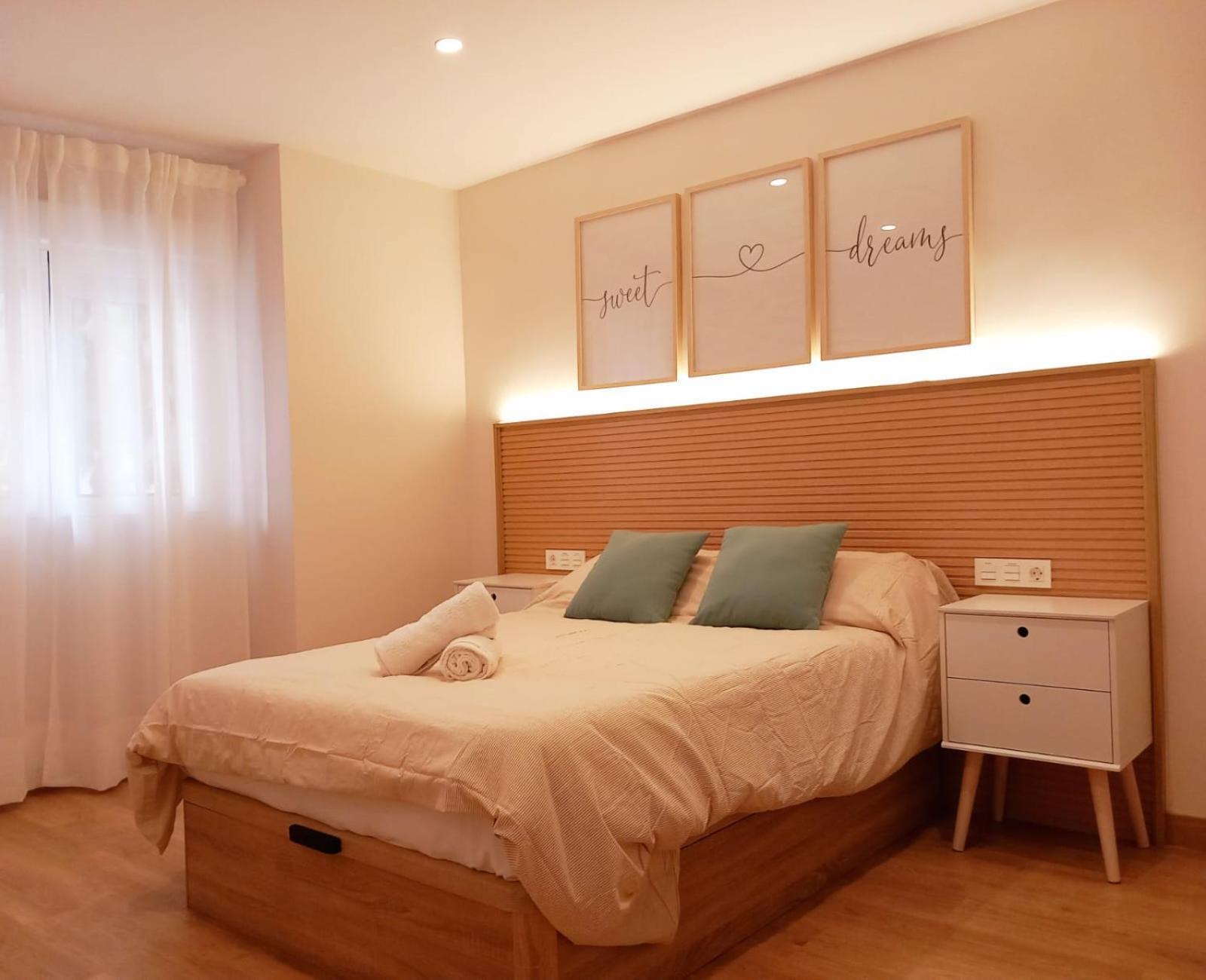 Apartamento Turistico Palacio De Los Deportes Granada Buitenkant foto