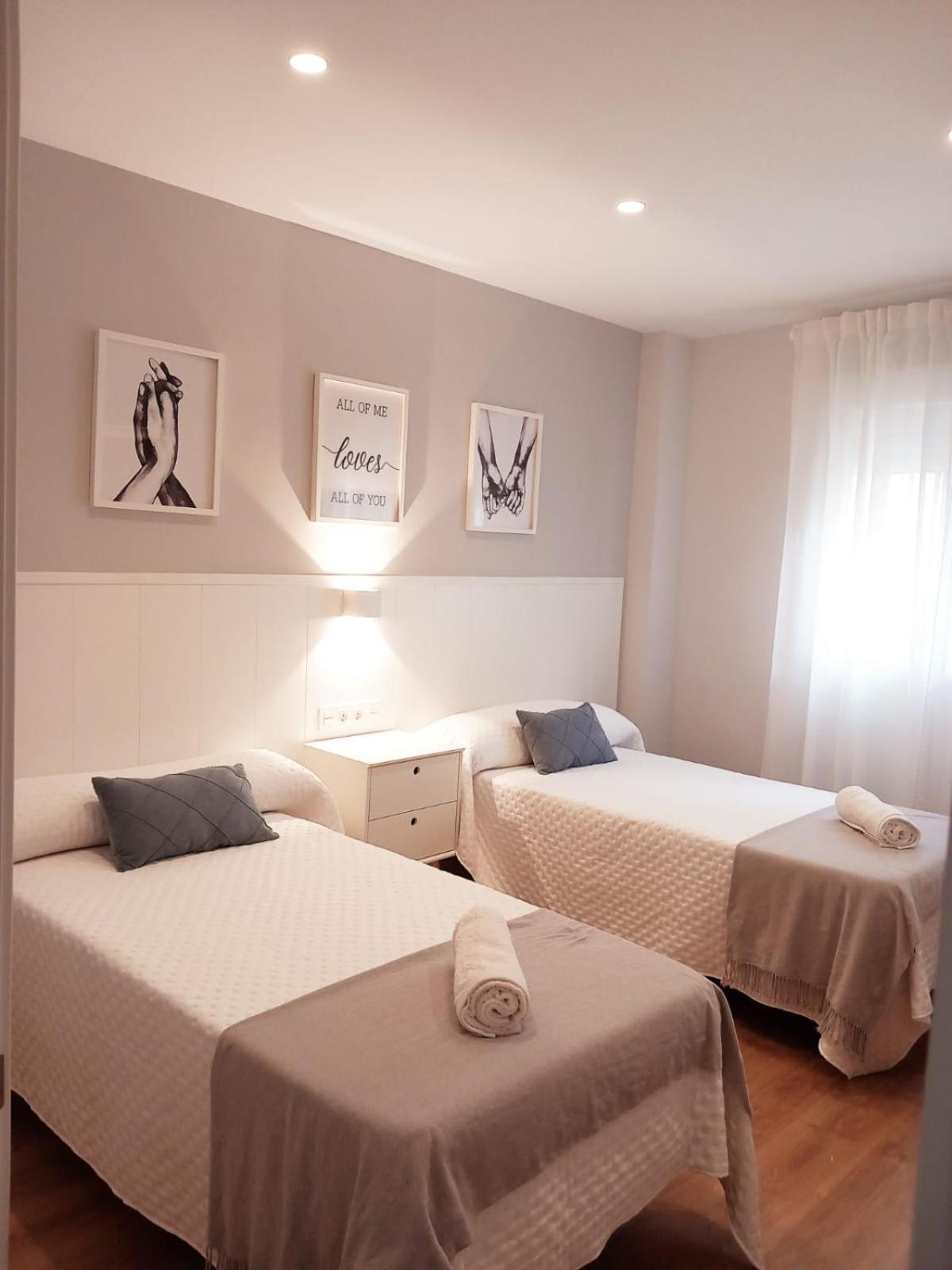 Apartamento Turistico Palacio De Los Deportes Granada Buitenkant foto
